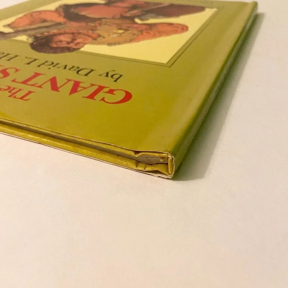 Vintage 1972  The Book of Giant Stories by David Harrison DJ Hardcover Book - Picture 5 of 16